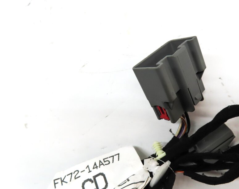 Thumbnail 6: 2017 LAND ROVER DISCOVERY SPORT L550 REAR LEFT 2ND ROW FOLD DOWN UP ADJUST MOTOR