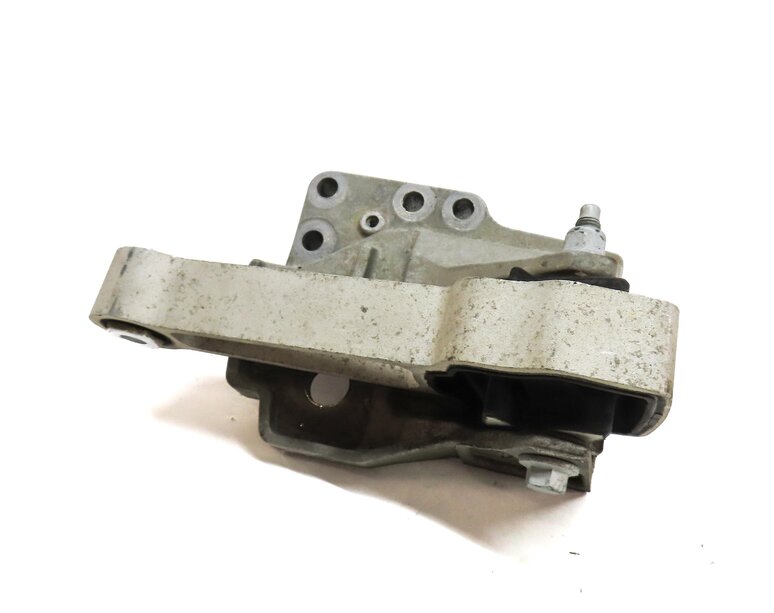 2017 LAND ROVER DISCOVERY SPORT (L550) 2.0L UPPER ENGINE MOTOR MOUNT BRACKET