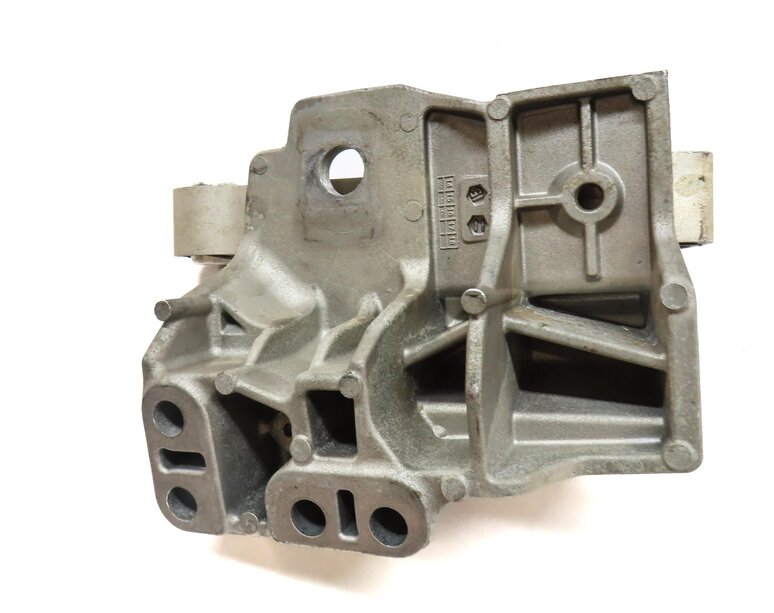 Thumbnail 5: 2017 LAND ROVER DISCOVERY SPORT (L550) 2.0L UPPER ENGINE MOTOR MOUNT BRACKET