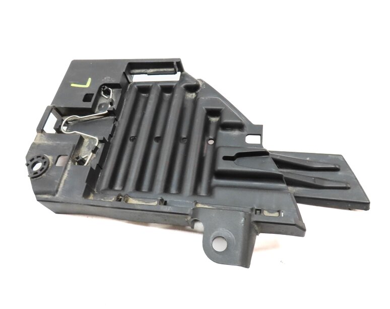 Thumbnail 4: 2017 LAND ROVER DISCOVERY SPORT (L550) FRONT LEFT DRIVER HEADLIGHT MOUNT BRACKET