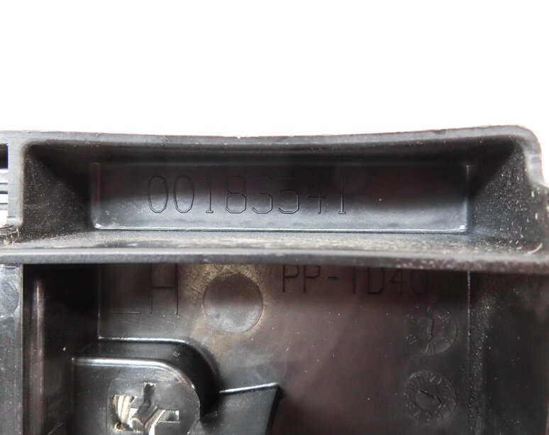 Thumbnail 7: 2017 LAND ROVER DISCOVERY SPORT (L550) FRONT LEFT DRIVER HEADLIGHT MOUNT BRACKET