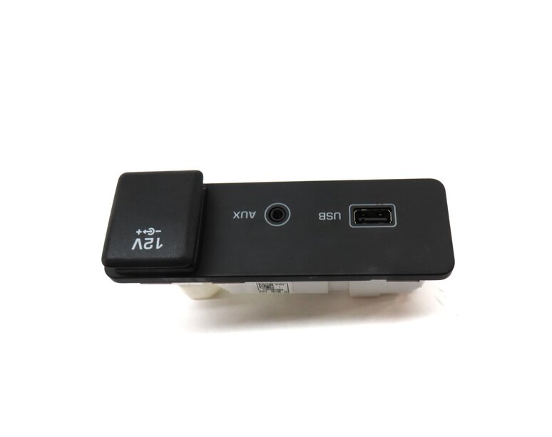 Thumbnail 4: 2017 LAND ROVER DISCOVERY SPORT (L550) USB AUXILIARY 12V SOCKET INPUT JACK PANEL