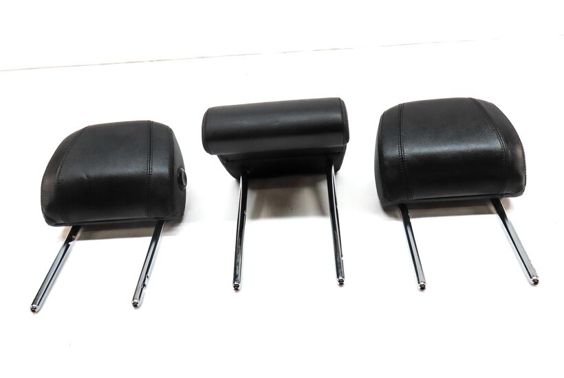 Thumbnail 2: 15-19 LAND ROVER DISCOVERY SPORT L550 REAR LEFT RIGHT CENTER HEADREST SET3 BLACK