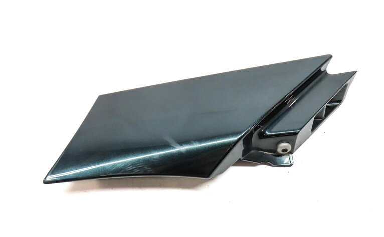 Thumbnail 2: 2017 DISCOVERY SPORT (L550) FRONT LEFT DRIVER LOWER FENDER END CAP MOULDING TRIM