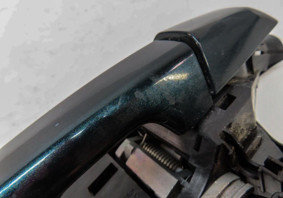 Thumbnail 6: 2015-2019 LAND ROVER DISCOVERY SPORT (L550) REAR RIGHT DOOR HANDLE (GREEN)