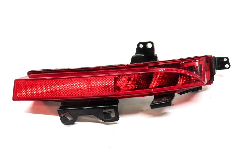Thumbnail 2: 15-19 LAND ROVER DISCOVERY SPORT (L550) RIGHT REAR BUMPER TAILLIGHT LIGHT LAMP