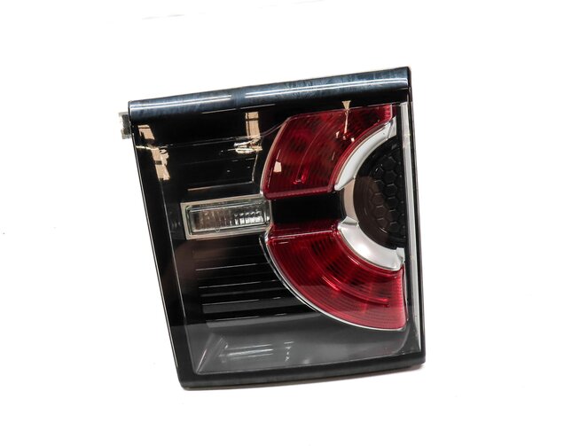 Thumbnail 3: 15-19 LAND ROVER DISCOVERY SPORT L550 REAR RIGHT INNER TAILLIGHT TAIL LAMP (SE)