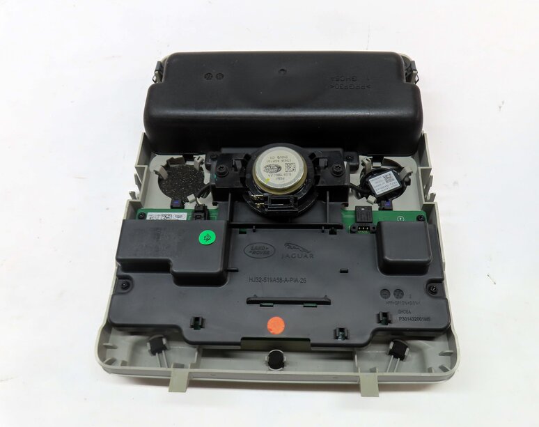 Thumbnail 6: 2017 LAND ROVER DISCOVERY SPORT (L550) FRONT ROOF DOME LIGHT w/ SWITCHES (GRAY)