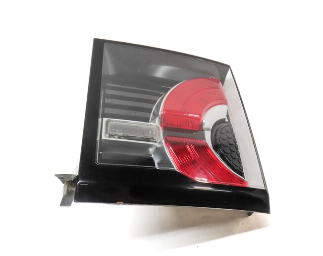 Thumbnail 5: 15-19 LAND ROVER DISCOVERY SPORT L550 REAR LEFT INNER TAILLIGHT TAIL LAMP (SE)