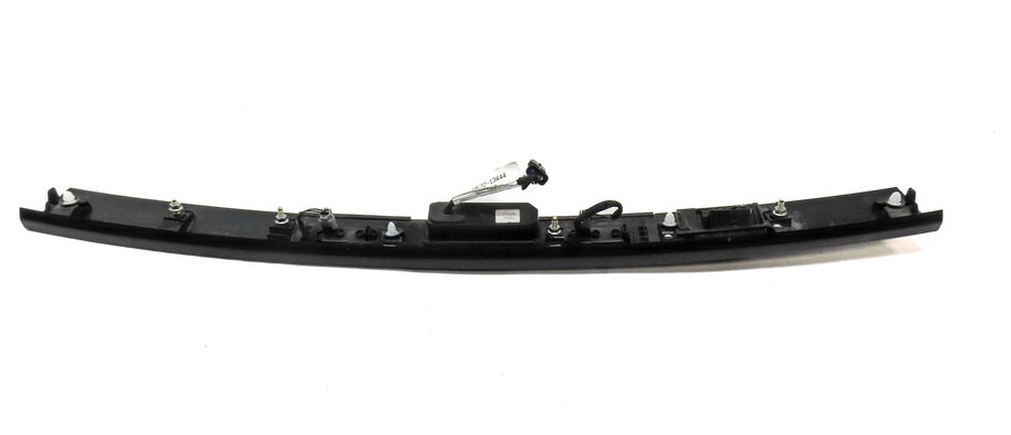 Thumbnail 5: 2017 DISCOVERY SPORT (L550) REAR TRUNK HANDLE TRIM w/ LIGHTS & REVERSE CAMERA