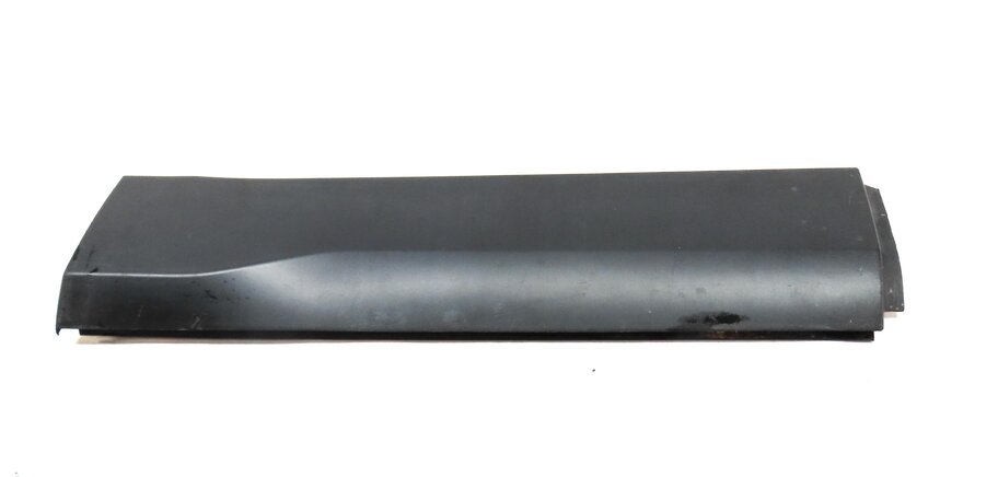 Thumbnail 2: 2015-2019 LAND ROVER DISCOVER SPORT (L550) REAR RIGHT LOWER DOOR MOULDING TRIM