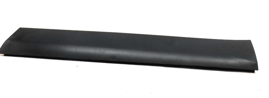 15-19 LAND ROVER DISCOVER SPORT (L550) FRONT RIGHT PASSENGER DOOR MOULDING TRIM