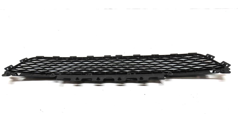 Thumbnail 6: 2017 LAND ROVER DISCOVERY SPORT (L550) FRONT LOWER CENTER BUMPER GRILLE AIR VENT