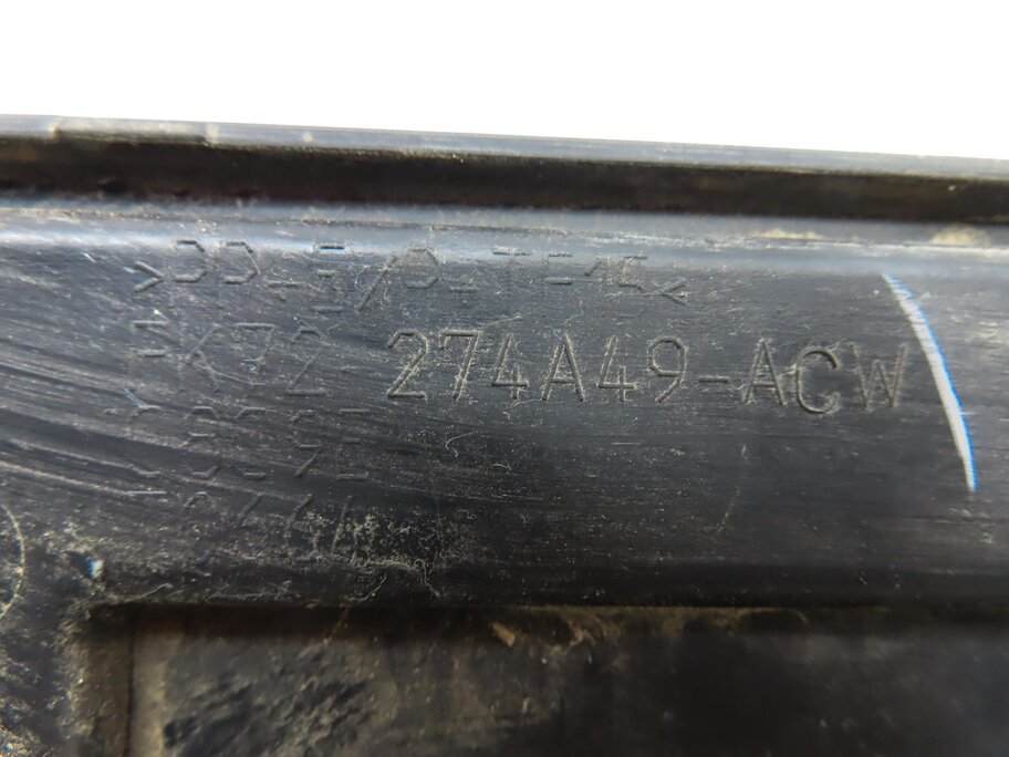 Thumbnail 7: 2015-2019 LAND ROVER DISCOVER SPORT (L550) REAR LEFT LOWER DOOR MOULDING TRIM