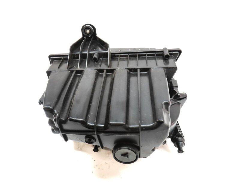 Thumbnail 5: 2015-2017 RANGE ROVER EVOQUE DISCOVERY SPORT (L538 L550) AIR FILTER BOX HOUSING