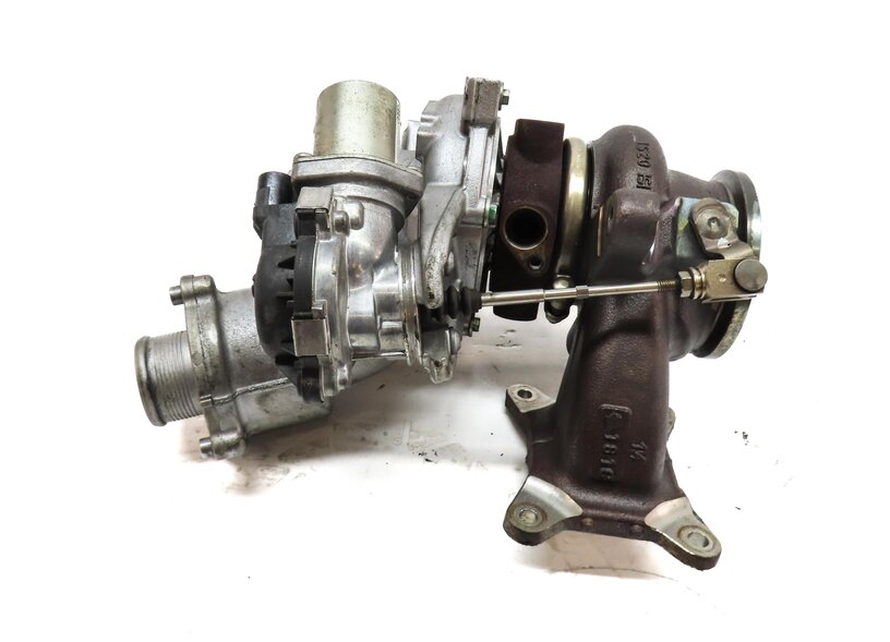 Thumbnail 4: 2015 AUDI A3 (8V) 2.0L TURBO CNTC ENGINE TURBOCHARGER TURBO ASSEMBLY 06K145702T