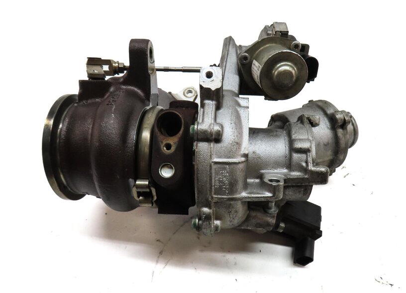 Thumbnail 6: 2015 AUDI A3 (8V) 2.0L TURBO CNTC ENGINE TURBOCHARGER TURBO ASSEMBLY 06K145702T