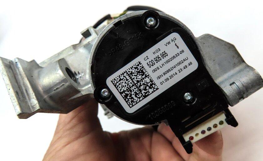 Thumbnail 16: 2015 AUDI A3 (8V) 2.0L SPEEDOMETER IGNITION LOCK BODY ENGINE MODULE & KEY SET