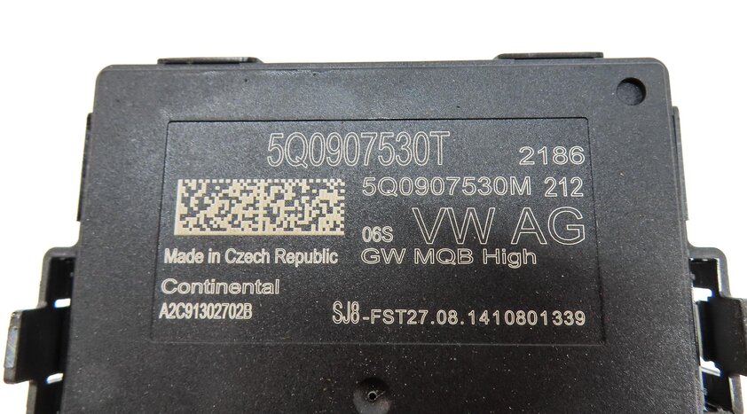 Thumbnail 17: 2015 AUDI A3 (8V) 2.0L SPEEDOMETER IGNITION LOCK BODY ENGINE MODULE & KEY SET