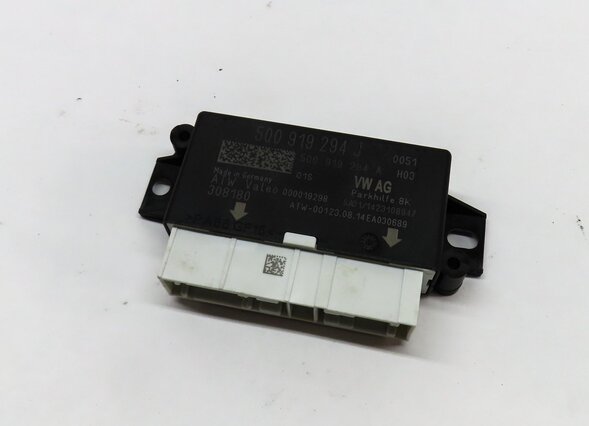 Thumbnail 1: 2015-2016 AUDI A3 S3 TT (8V MK3) PDC PARK DISTANCE SENSOR CONTROL MODULE