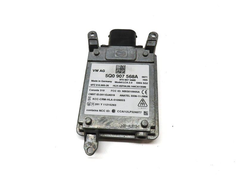 Thumbnail 2: 2015-2016 AUDI A3 S3 (8V) BLIND SPOT RADAR SENSOR MODULE (SLAVE)