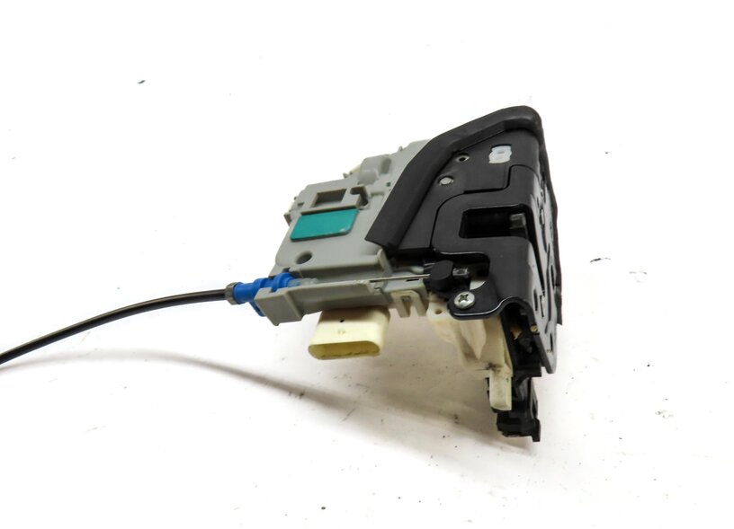 Thumbnail 5: 15-21 AUDI A3 S3 A4 Q5 TT (8V B9 MK3 FY) RIGHT FRONT PASSENGER DOOR LOCK LATCH