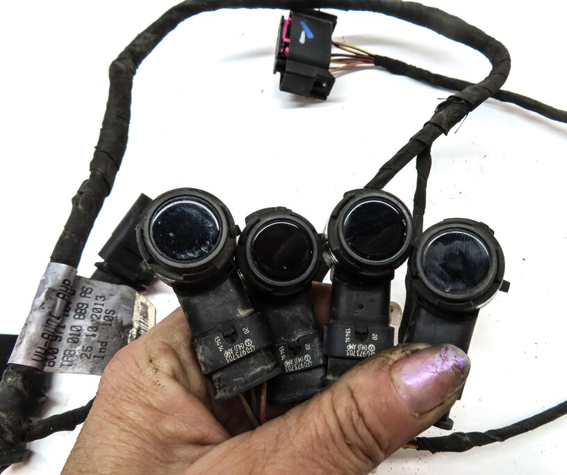 Thumbnail 5: 2015 AUDI A3 (8V) REAR PARK ASSIST PDC SENSOR SET4 (BLACK) & WIRE WIRING HARNESS