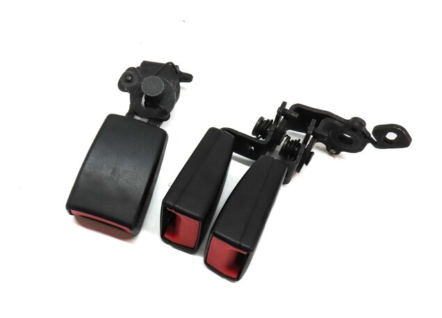 2015 AUDI A3 (8V) REAR LEFT & RIGHT SEATBELT BUCKLE RECEIVER SET 2 (BLACK)