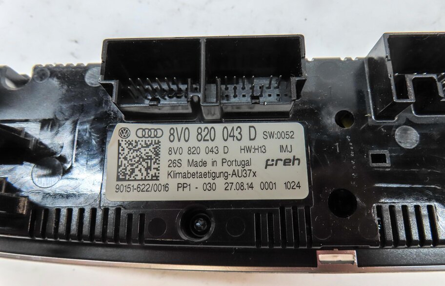 Thumbnail 7: 2015-2018 AUDI A3 S3 (8V) FRONT DUAL ZONE HEATER A/C TEMPERATURE CONTROL PANEL