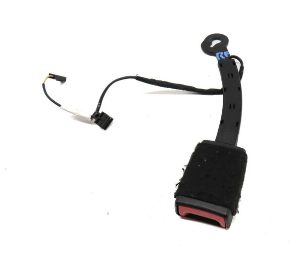 Thumbnail 2: 2015-2018 AUDI A3 S3 RS3 (8V) RIGHT FRONT PASSENGER SEATBELT BUCKLE RECEIVER