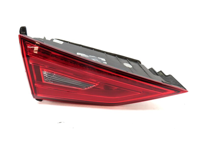 2015-2016 AUDI A3 S3 (8V) SEDAN CONVERTIBLE LEFT INNER LED TAILLIGHT LIGHT LAMP