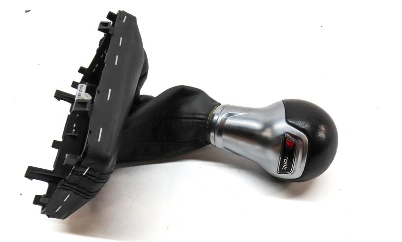 Thumbnail 4: 2015 AUDI A3 (8V) AUTO AUTOMATIC SHIFTER SHIFT KNOB & BOOT 8V1713139G