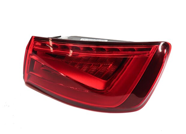 15-16 AUDI A3 S3 8V SEDAN CONVERTIBLE RIGHT OUTER LED TAILLIGHT BRAKE LIGHT LAMP