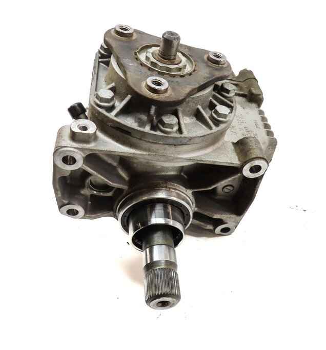 Thumbnail 6: 2016-2018 AUDI A3 (8V) QUATTRO AWD FRONT TRANSFER CASE ANGLE GEAR DRIVE