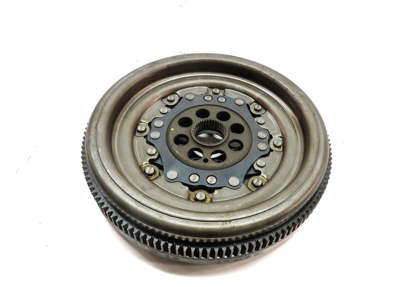 15-18 VW GOLF GTI AUDI A3 S3 TT (8V MK3) 2.0L AUTOMATIC TRANSMISSION FLYWHEEL