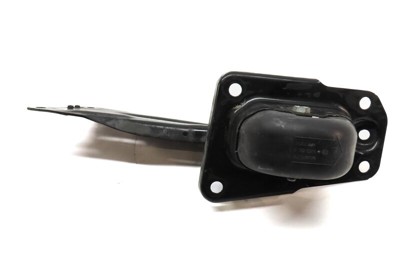 Thumbnail 4: 2015-2019 AUDI VW GOLF / A3 S3 RS3 TT (8V MK3) LEFT DRIVER REAR TRAILING ARM