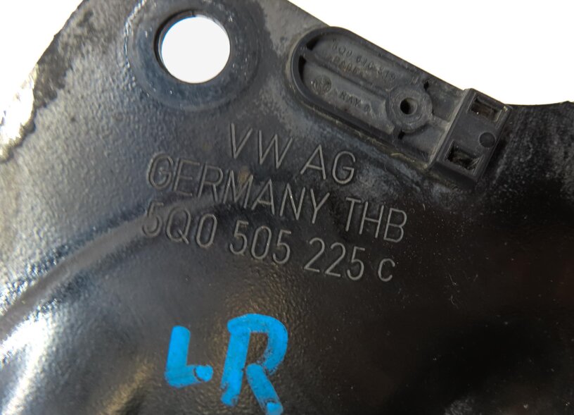 Thumbnail 7: 2015-2019 AUDI VW GOLF / A3 S3 RS3 TT (8V MK3) LEFT DRIVER REAR TRAILING ARM