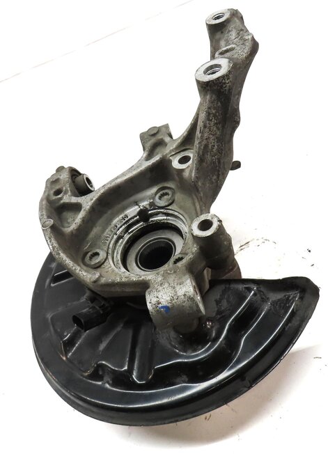 Thumbnail 3: 15-19 VW GOLF / AUDI A3 S3 RS3 (8V) AWD - RIGHT REAR SPINDLE KNUCKLE WHEEL HUB