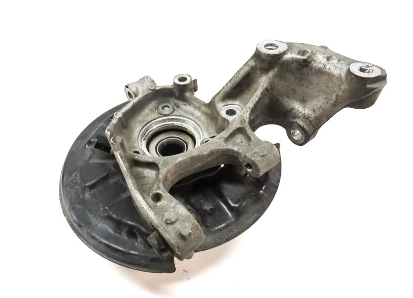 Thumbnail 2: 15-19 VW GOLF / AUDI A3 S3 RS3 (8V) AWD - LEFT REAR SPINDLE KNUCKLE WHEEL HUB