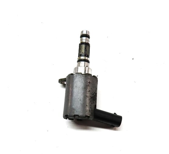 Thumbnail 2: 2015 AUDI A3 (8V) 2.0L TURBO CNTC ENGINE OIL PRESSURE CONTROL VALVE 06L127025Q