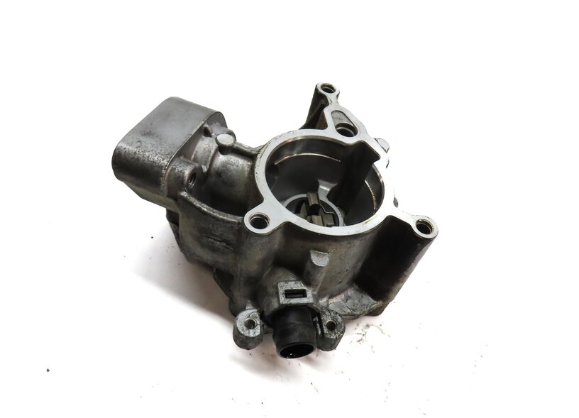 Thumbnail 3: 2015-2017 AUDI A3 S3 (8V) 1.8T / 2.0T TURBO MOTOR ENGINE BRAKE VACUUM PUMP