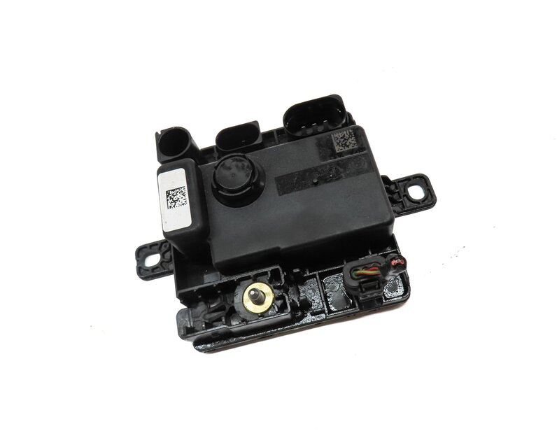 Thumbnail 3: 2011 BMW X6 (E71) INTEGRATED POWER SUPPLY CONTROL MODULE