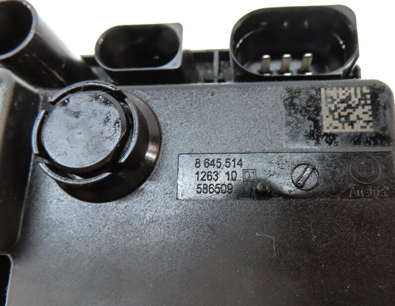 Thumbnail 4: 2011 BMW X6 (E71) INTEGRATED POWER SUPPLY CONTROL MODULE