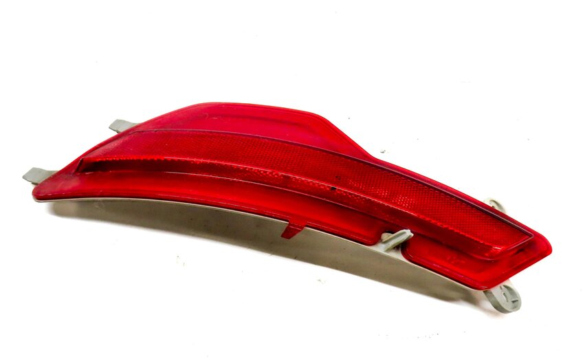 2011 BMW X6 (E71) REAR LEFT DRIVER BUMPER REFLECTOR MARKER