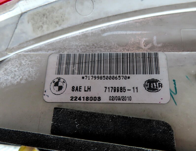 Thumbnail 6: 2008-2012 BMW X6 X6M (E71 E72) LEFT DRIVER REAR OUTER TAILLIGHT BRAKE LIGHT LAMP