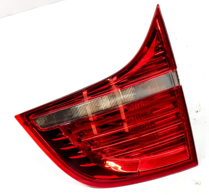 Thumbnail 4: 2008-2012 BMW X6 X6M (E71 E72) RIGHT PASSENGER REAR INNER TAILLIGHT LIGHT LAMP
