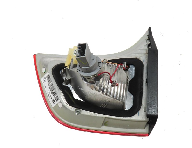 Thumbnail 5: 2008-2012 BMW X6 X6M ///M (E71 E72) LEFT DRIVER REAR INNER TAILLIGHT LIGHT LAMP