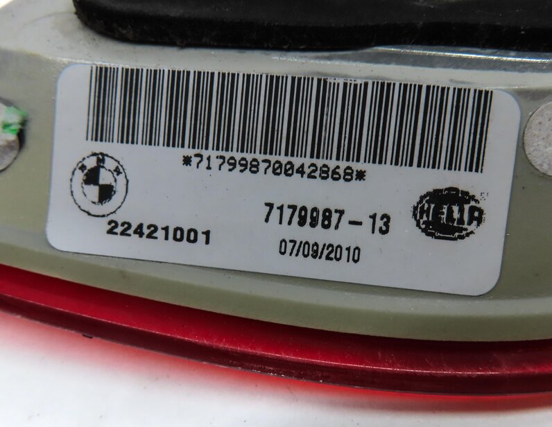 Thumbnail 6: 2008-2012 BMW X6 X6M ///M (E71 E72) LEFT DRIVER REAR INNER TAILLIGHT LIGHT LAMP