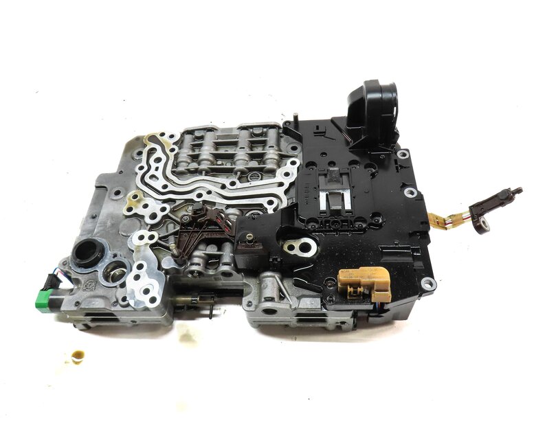 Thumbnail 2: 11-13 BMW X5 X6 (E70 E71) 3.0L TURBO 8HP-45 AUTOMATIC TRANSMISSION VALVE BODY