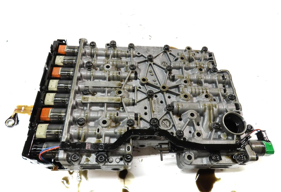 Thumbnail 5: 11-13 BMW X5 X6 (E70 E71) 3.0L TURBO 8HP-45 AUTOMATIC TRANSMISSION VALVE BODY
